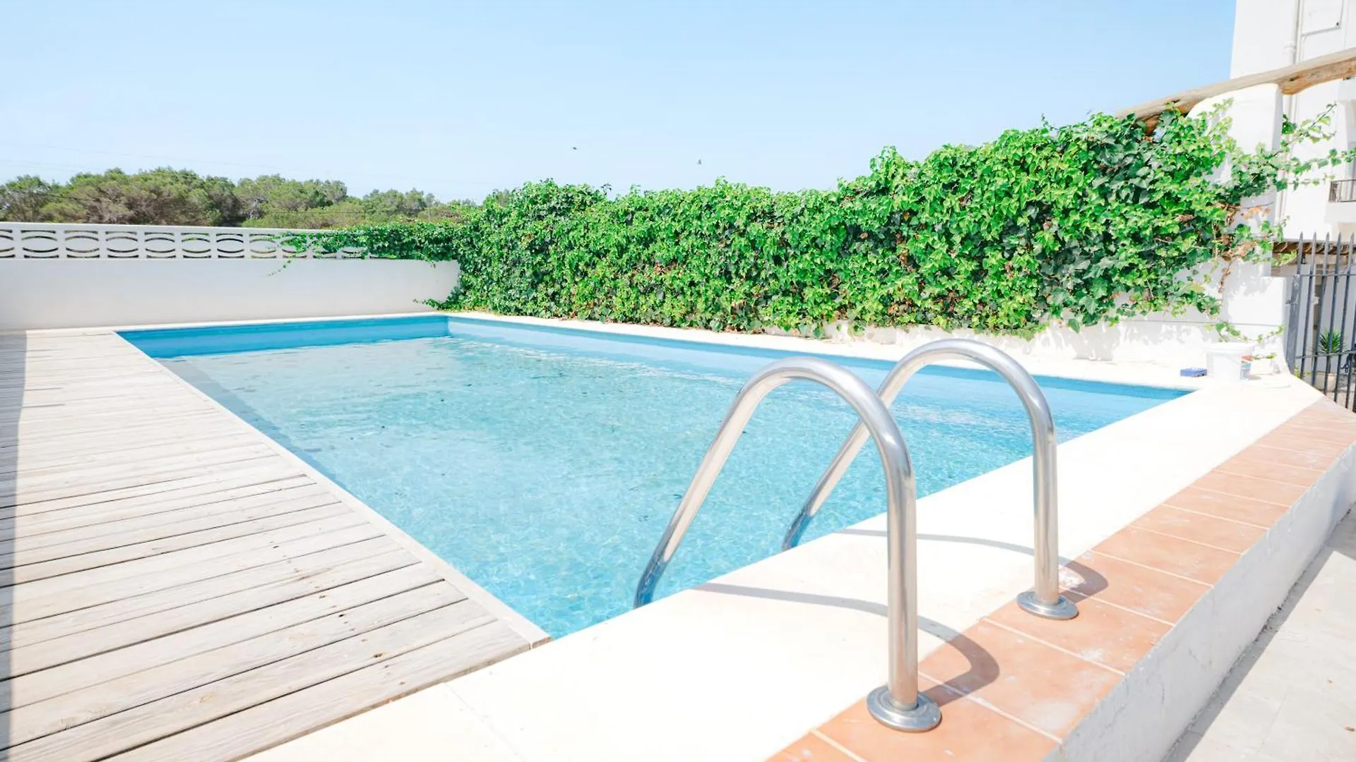 Hostal Flamingo By Nest Cala Llena 0*,