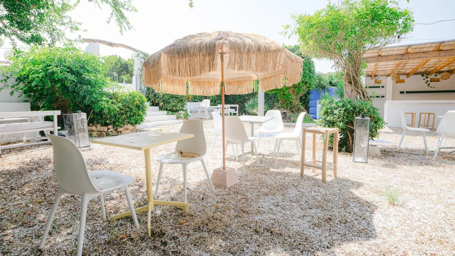 Hostal Flamingo By Nest Cala Llena Hostel